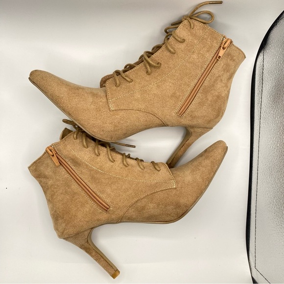 Elegant Tan Lace-Up Ankle Boots EU39 - NEW - Never Worn - Picture 9 of 14
